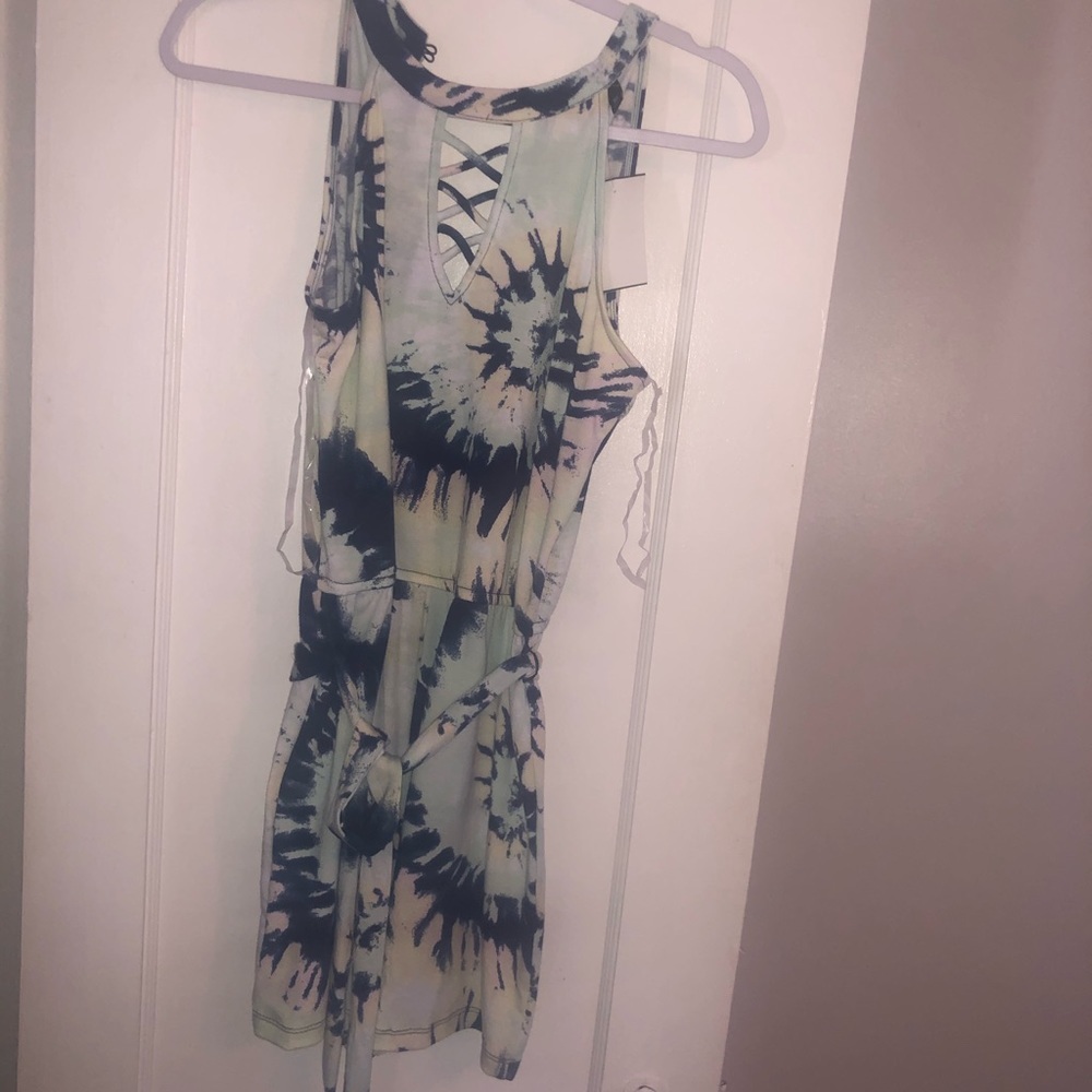 Romper - Picture 11 of 16